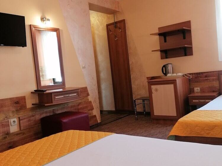 חדר סטנדרט לשלושה, Boutique Guest House Ikonomov