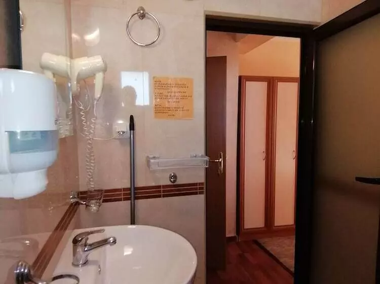 اتاق خانوادگی, Boutique Guest House Ikonomov