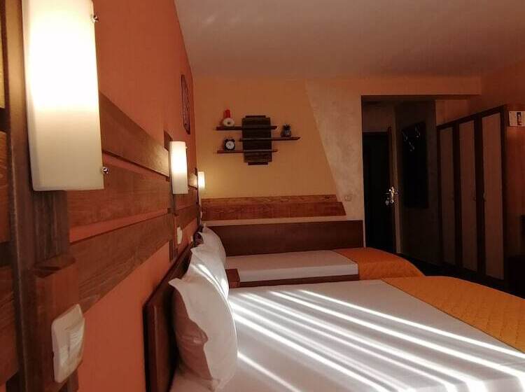 חדר משפחתי, Boutique Guest House Ikonomov