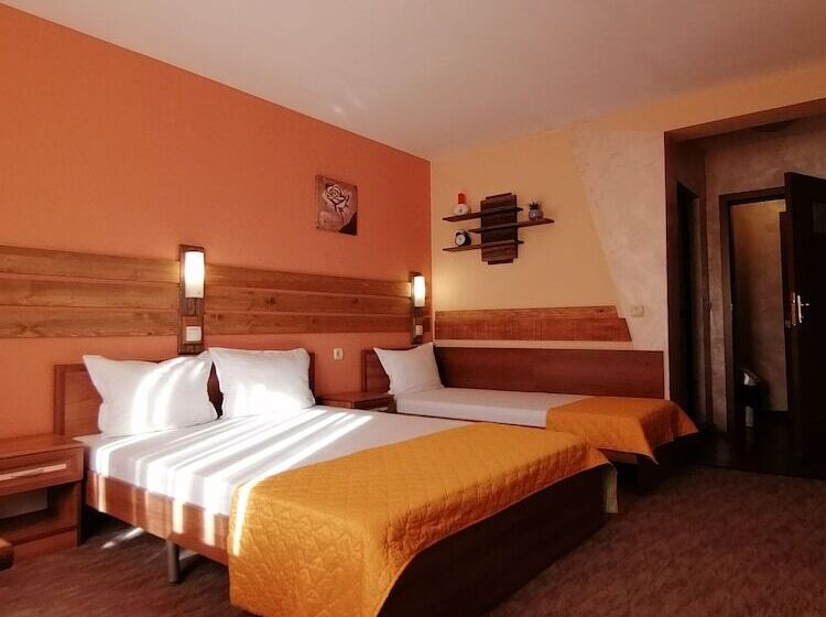 חדר משפחתי, Boutique Guest House Ikonomov