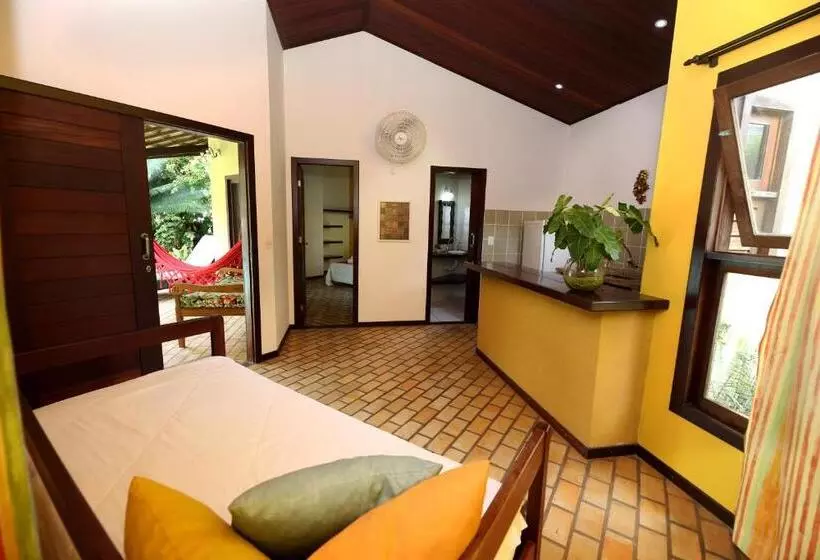 کلبه ییلاقی, Brasil Tropical Village