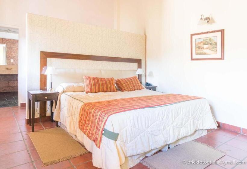 이그제큐티브 스위트, Delvino Boutique