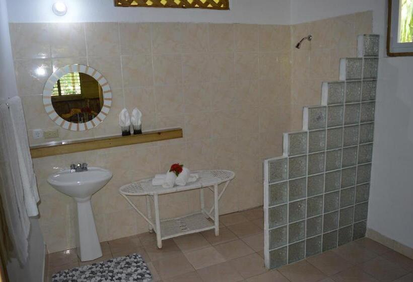 بانگلوی لوکس, Lighthouse Inn 2