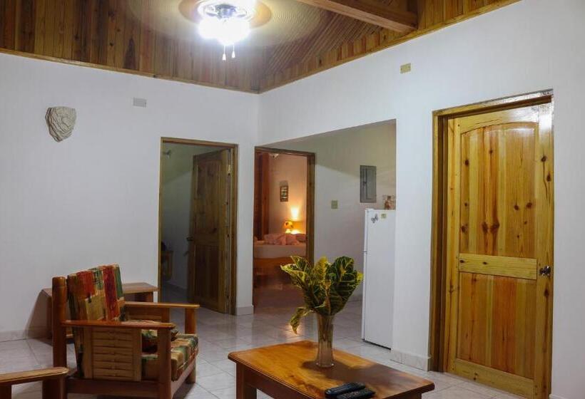 بانگلوی لوکس, Lighthouse Inn 2