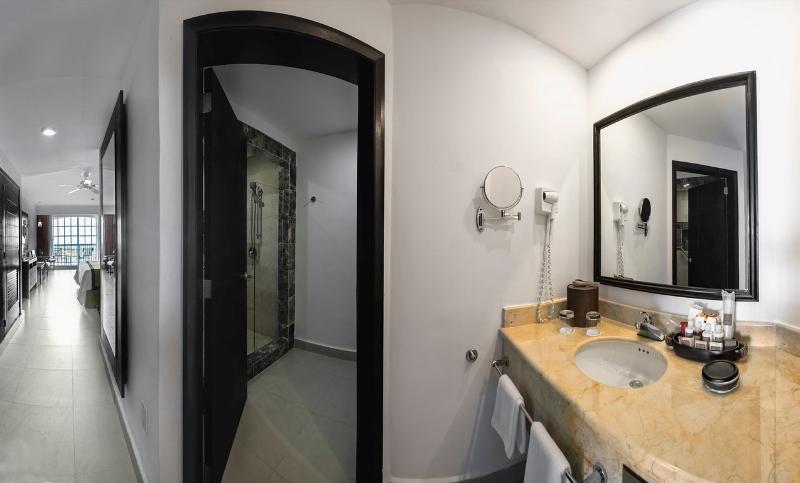 סוויטת ג'וניור, Marina El Cid Spa & Beach Resort All Inclusive