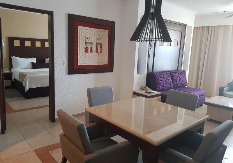 Suite, Marina El Cid Spa & Beach Resort   All Inclusive