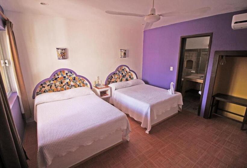 Номер Стандарт, Mary Carmen