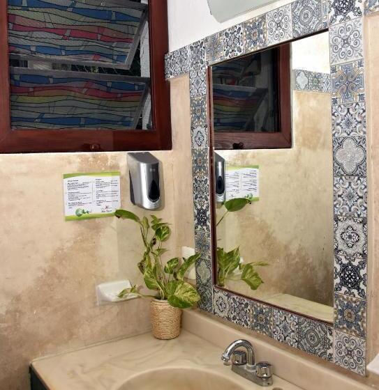 Номер Стандарт Трехместный, Mary Carmen