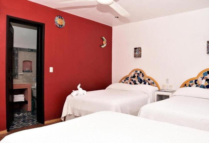 Номер Стандарт Трехместный, Mary Carmen