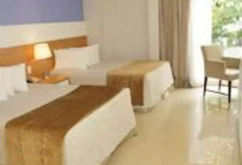 スーペリアの４人部屋, Mavsa Resort