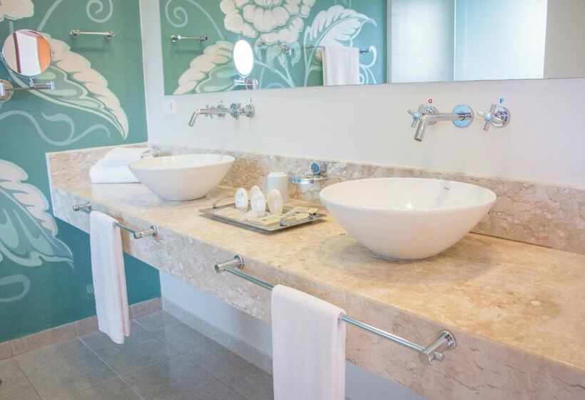 Четырехместный Номер Superior, Mavsa Resort