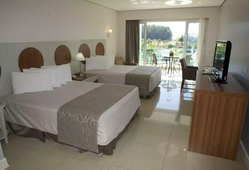 スーペリアトリプルルーム, Mavsa Resort