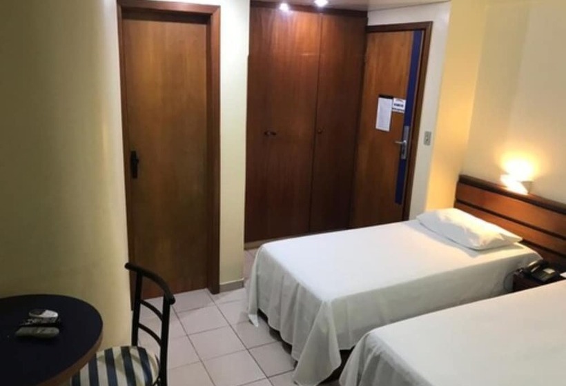 スタンダードルーム, Oft Plaza Oeste