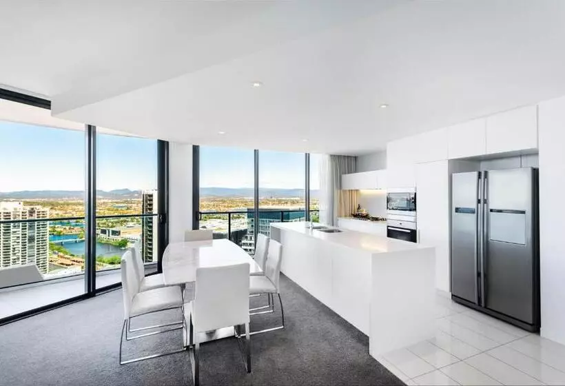 آپارتمان 2 خوابه با چشم‌انداز دریا, Peppers Broadbeach