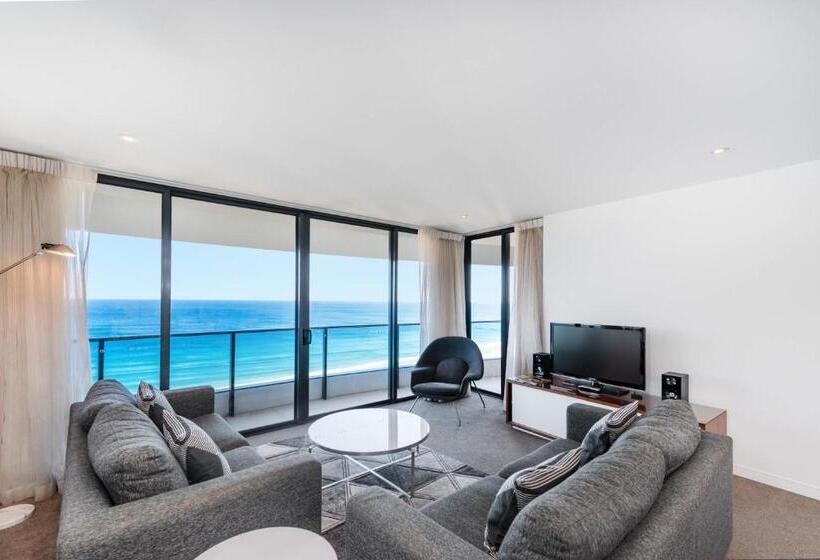 2 Bedroom Premium Apartment Sea View, Peppers Broadbeach