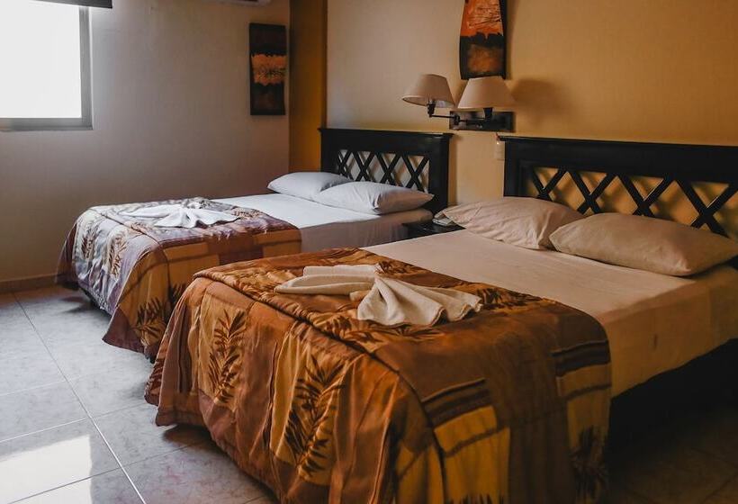 חדר קלאסי, Plaza Mirador