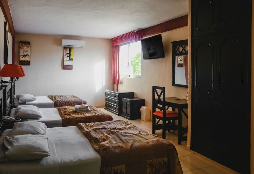 חדר סטנדרט לשלושה, Plaza Mirador