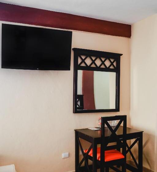 חדר קלאסי, Plaza Mirador