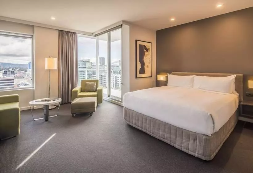 Juniorsviitti Näkymä, Pullman Adelaide
