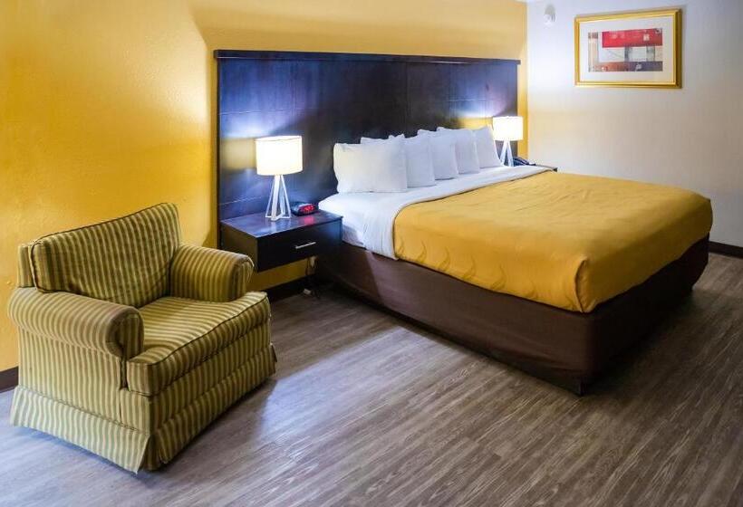 غرفة قياسية سرير كينج, Quality Inn Richmond Hill  Savannah I95