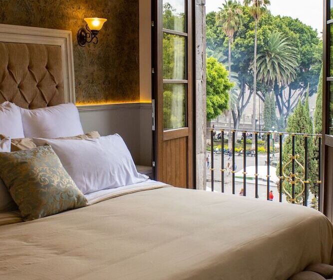 小型套房, Voco Royalty Puebla Downtown