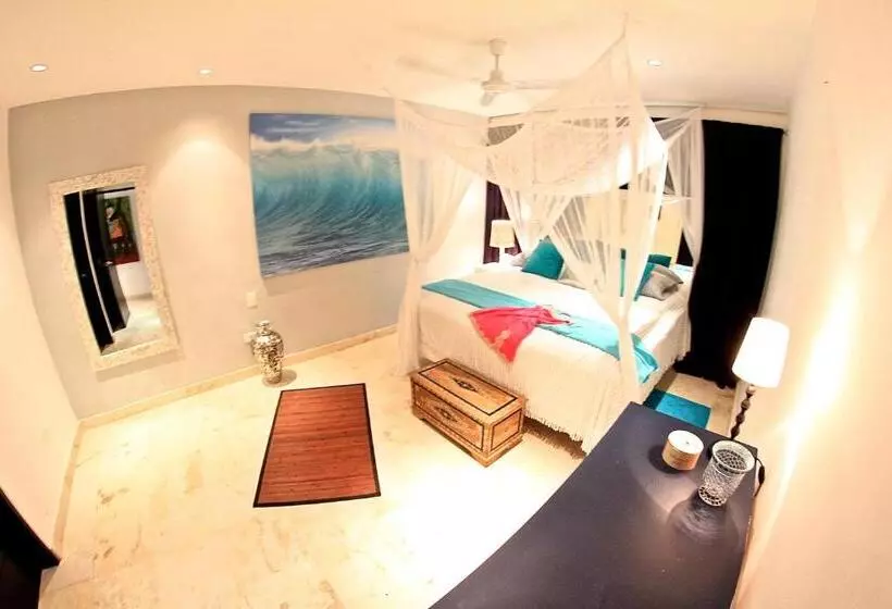 海の見える2ベッドルームアパートメント, The Elements Oceanfront & Beachside Condo