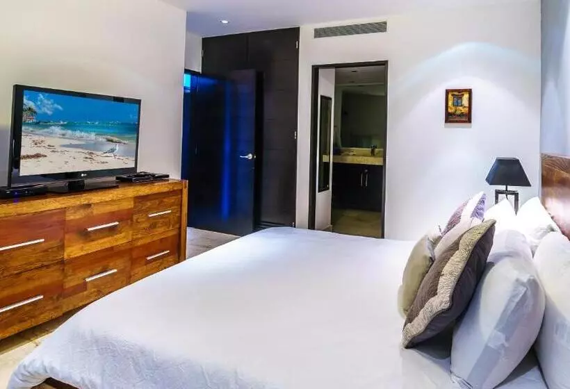 1ベッドルームペントハウスアパート, The Elements Oceanfront & Beachside Condo