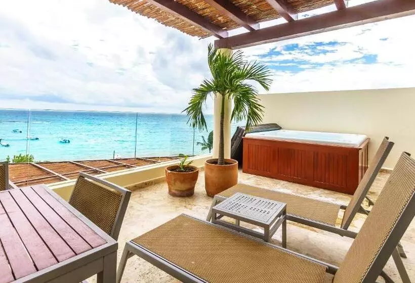 1ベッドルームペントハウスアパート, The Elements Oceanfront & Beachside Condo
