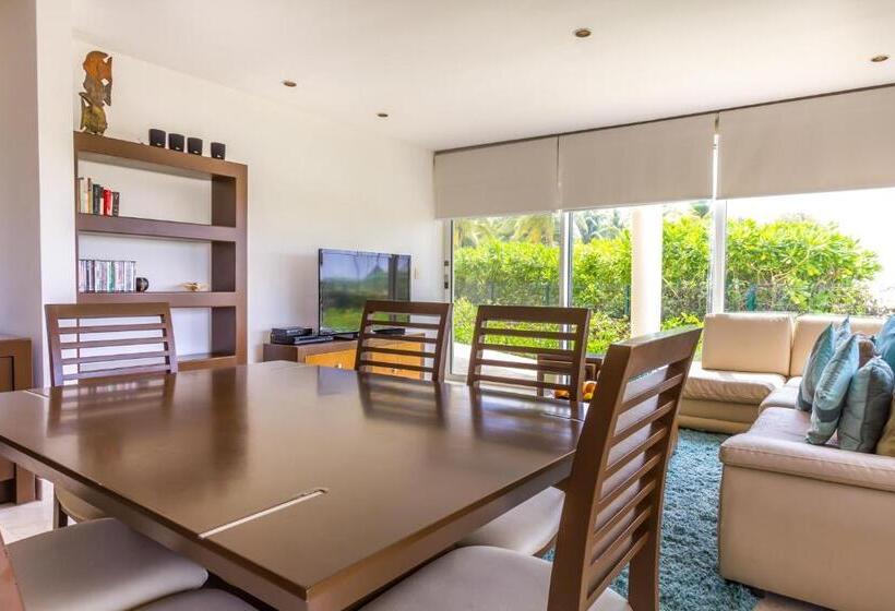 带1个卧室带泳池的公寓, The Elements Oceanfront & Beachside Condo