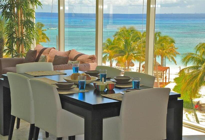 带2个卧室带海景的公寓, The Elements Oceanfront & Beachside Condo