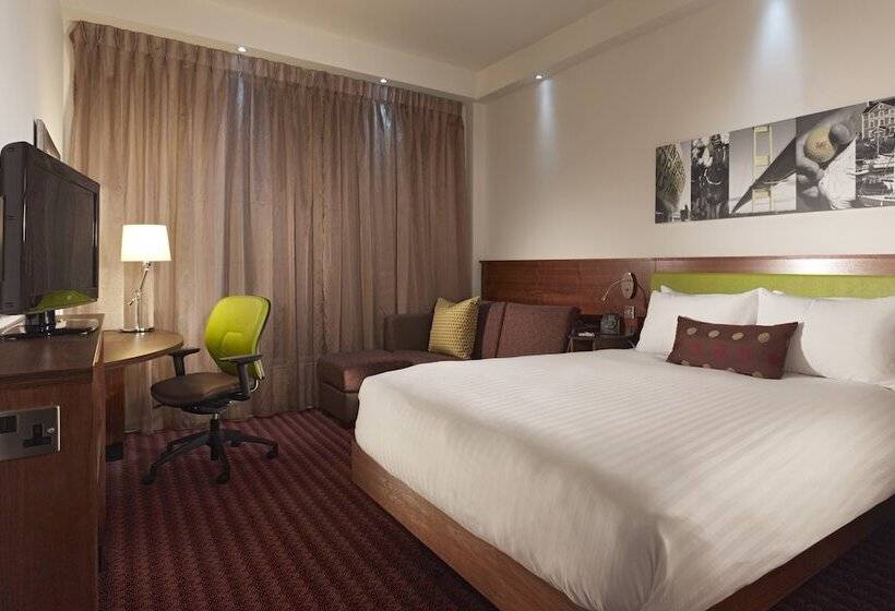 Номер Стандарт, Tŷ Magor