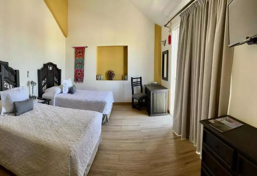 سوییت, Marisol Hotel Boutique