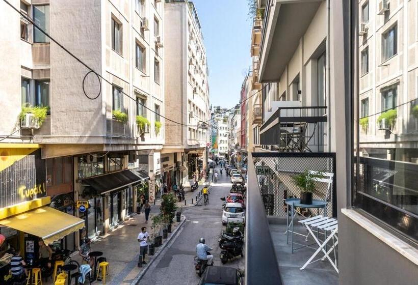 小型套房带阳台, Melo Athens