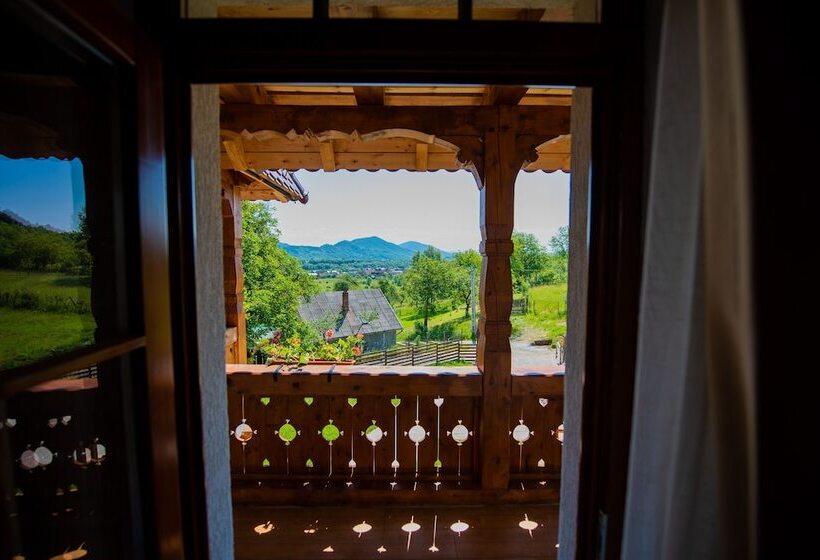 스탠다드 룸, Pensiunea Agroturistica Raluca