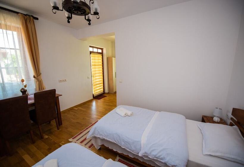 Номер Economy, Pensiunea Agroturistica Raluca