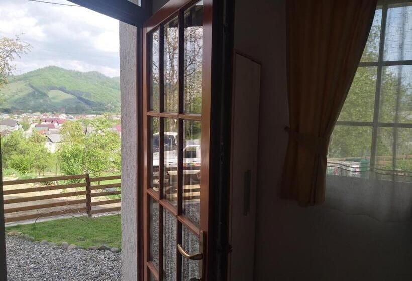 经济房, Pensiunea Agroturistica Raluca