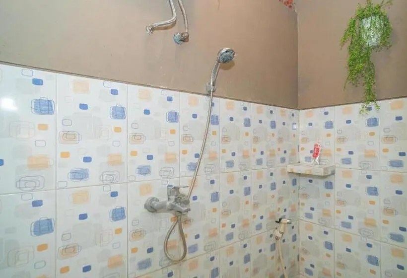 اتاق استاندارد, Reddoorz At Oro Oro Ombo Batu