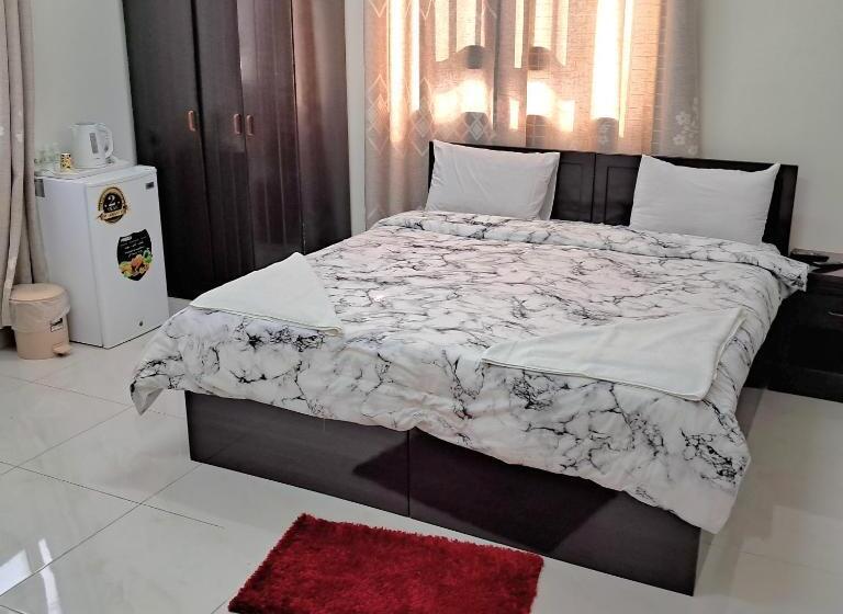 اتاق لوکس, Turtle Guest House