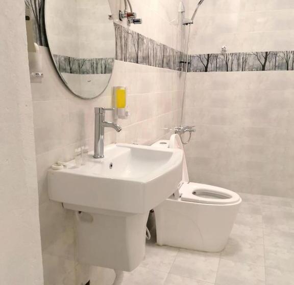 اتاق راحتی سه تخته, Turtle Guest House