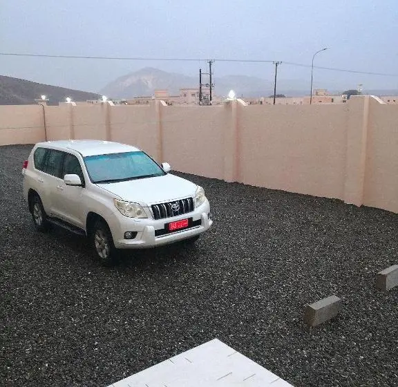 اتاق خانوادگی, Turtle Guest House