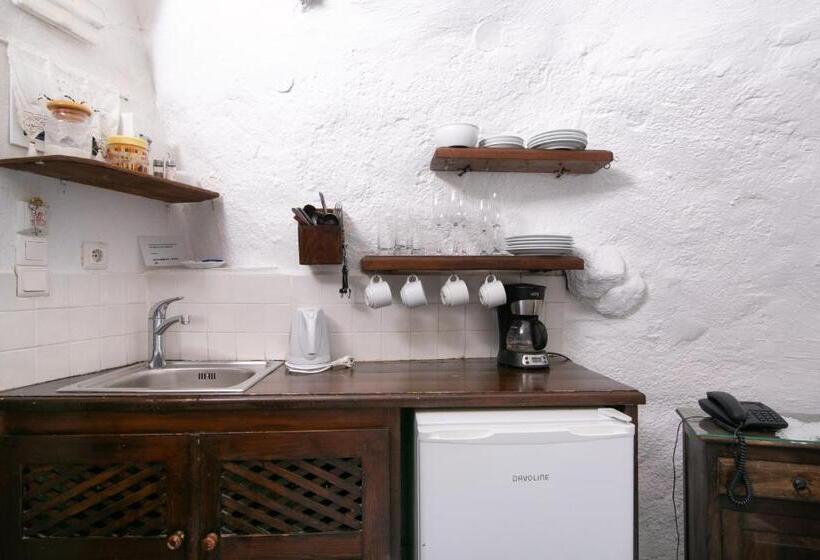 Suite Familiale, Alexander's Suites