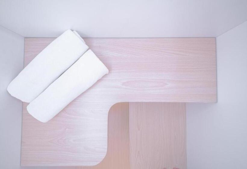 Standart Tek Kişilik Oda, Bobopod Slamet Riyadi, Solo