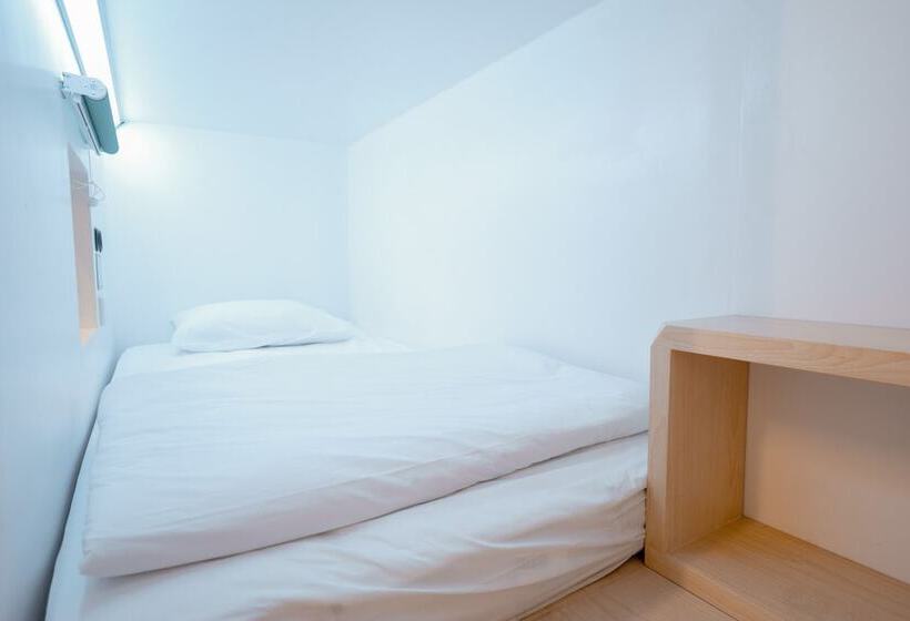 Standart Tek Kişilik Oda, Bobopod Slamet Riyadi, Solo