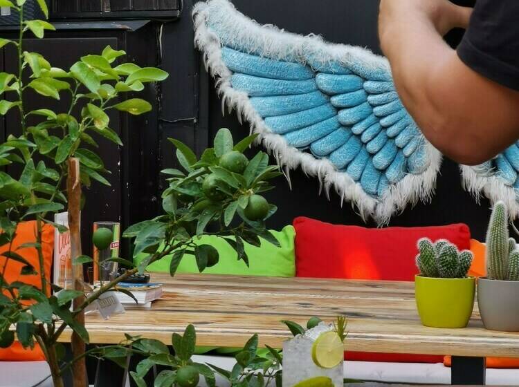 اتاق استاندارد سه نفره, Old House Hotel&pub