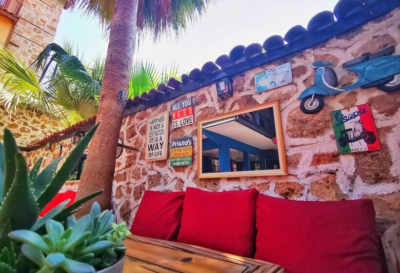 اتاق استاندارد, Old House Hotel&pub