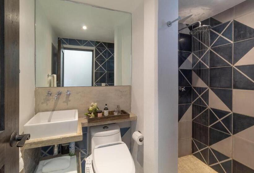 דירה בת חדר שינה 1 עם מרפסת, Cuale