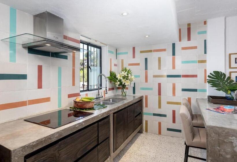 דירה בת חדר שינה 1 עם נוף, Cuale