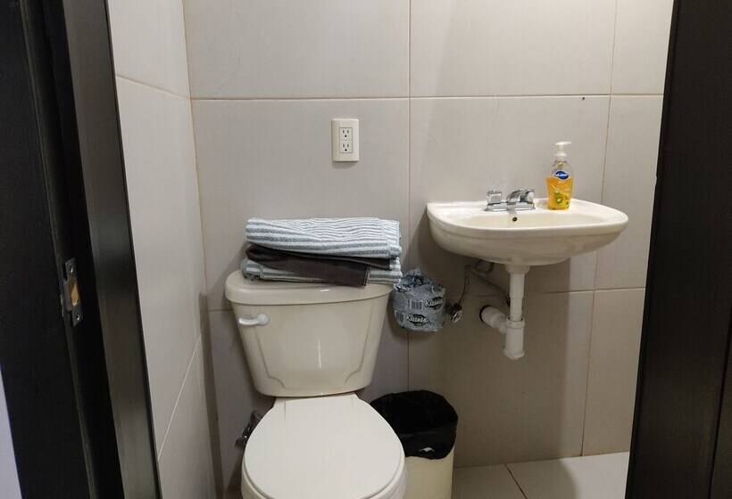 标准间, El Origen