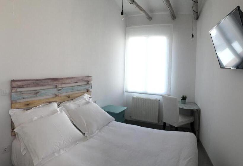 غرفة قياسية, Hostal Gargal