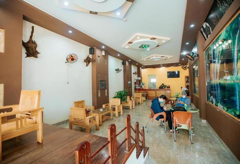 اتاق استاندارد چهار تخته, Nhà Nghỉ Kim Lài đối Diện Bệnh Viện Tỉnh Gia Lai 132 Tôn Thất Tùng